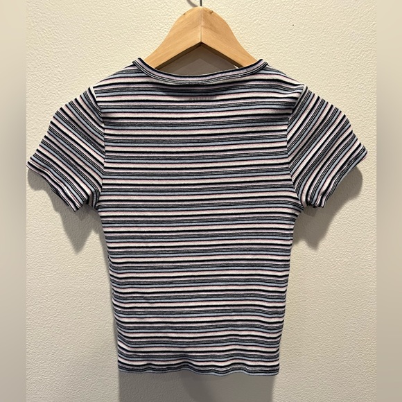 Hollister Twist Crop Top - Picture 3 of 4